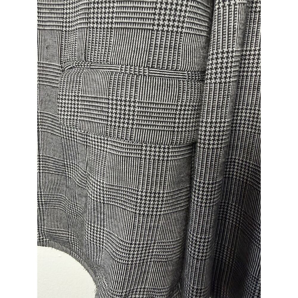 Men's Gray Plaid Slim 2-Piece Suit 40, 32x30, 2-Button, Pockets - Picture 9 of 15